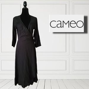 NWOT/ Cameo Wrap Around Dress